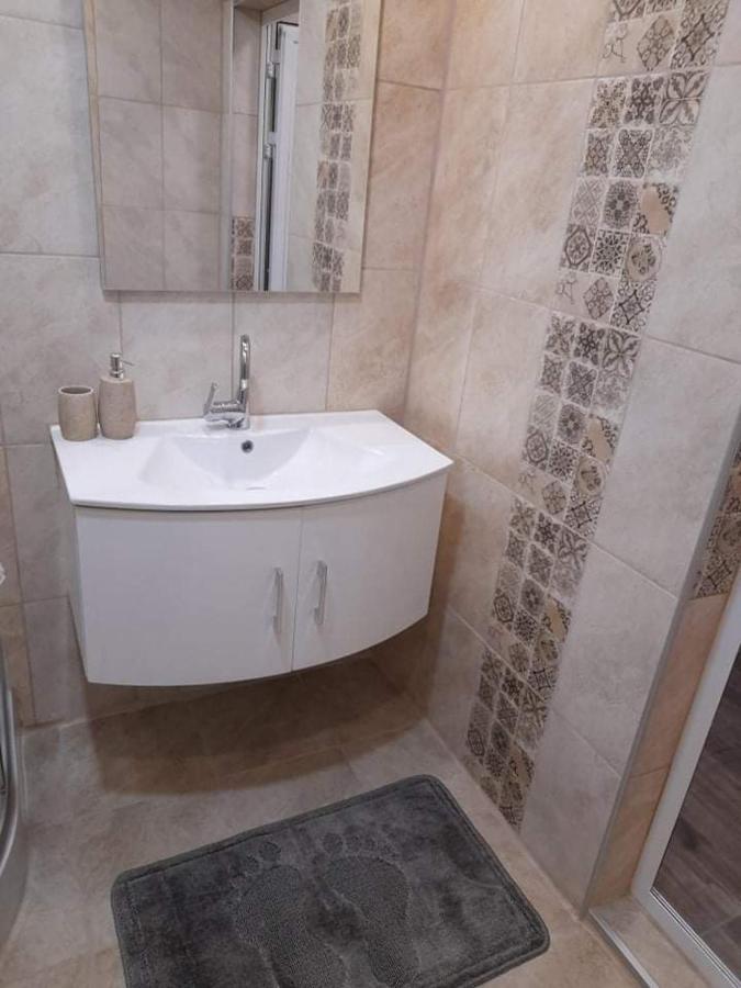 Теодора Apartment Ruse Luaran gambar